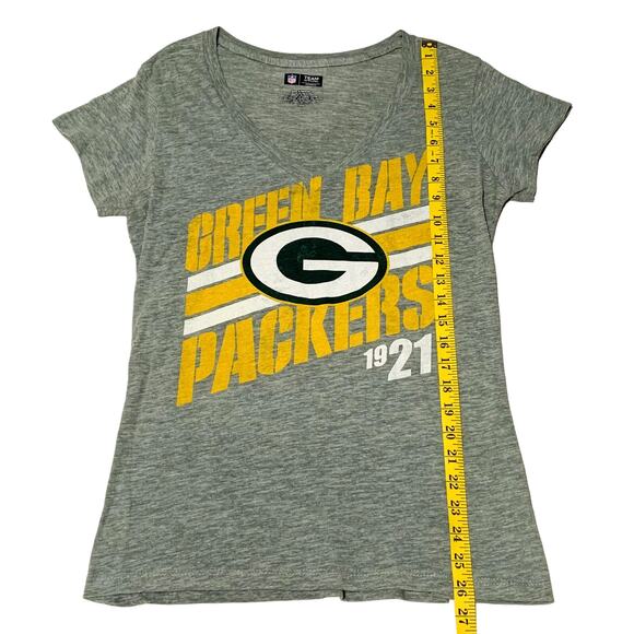 NFL Women's GREEN BAY PACKERS V-Neck Cap Sleeve T-Shirt L 1921 Graphic Football - Picture 5 of 6